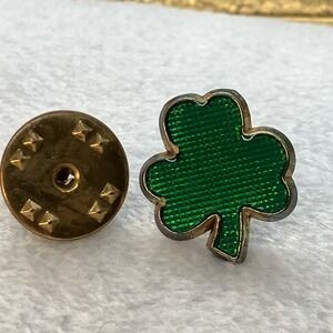 Vtg Green Shamrock 3 Leaf Clover Tie Tack Lapel Pin Lanyard Hat Backpack Jacket